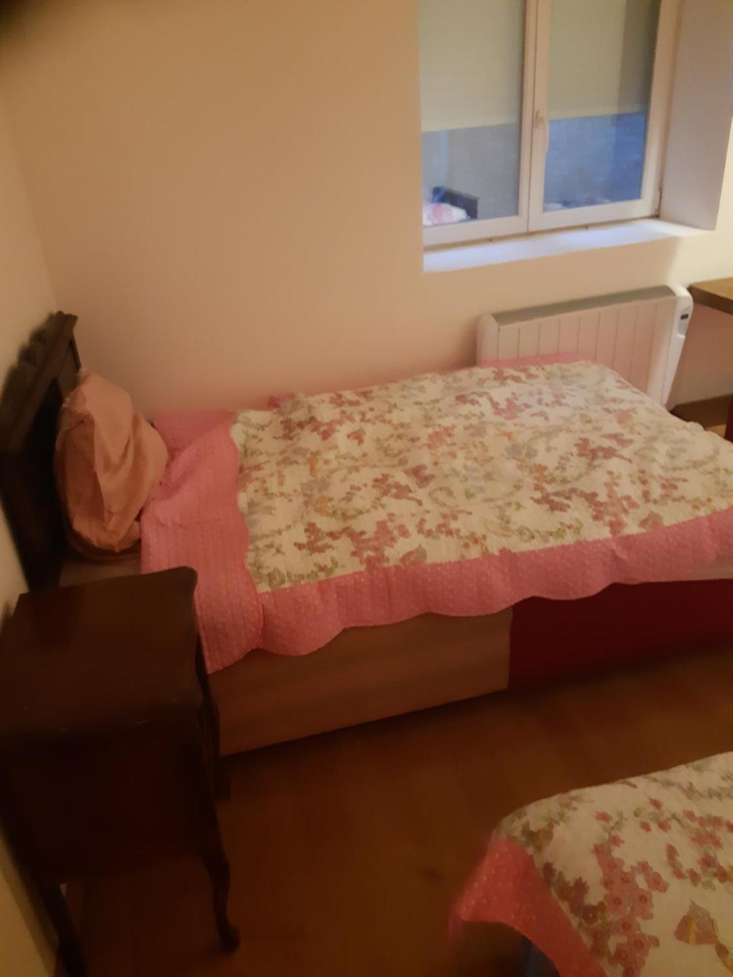 Chic Et Relax Familial Hotell Montmarault Eksteriør bilde